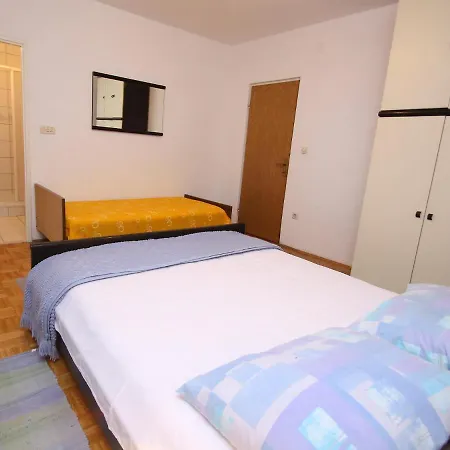 Repak By Interhome * ברנה